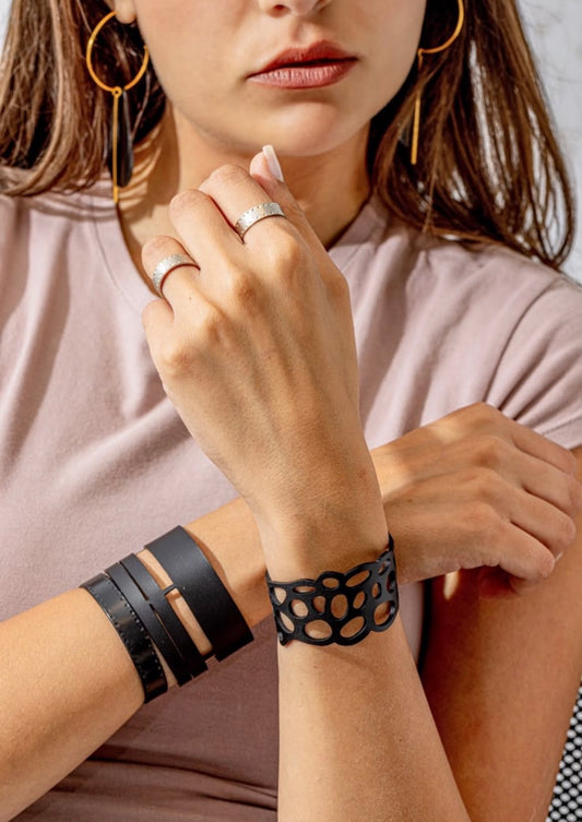 Black Bangle