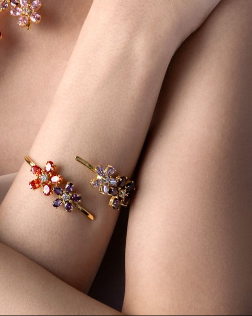 The floral bangle