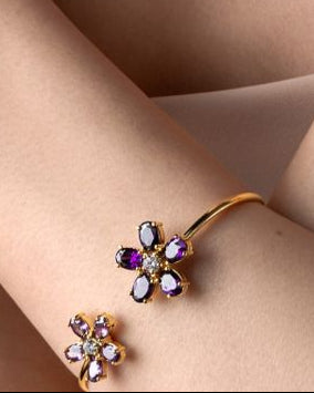 The double flower bangle
