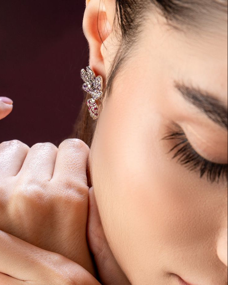 The silver floral earring