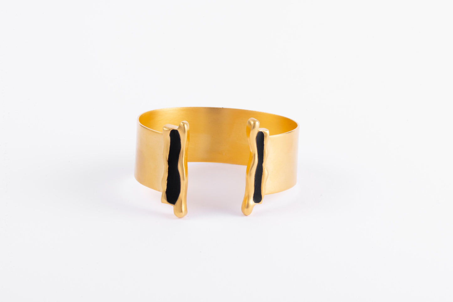 Waved Bangle